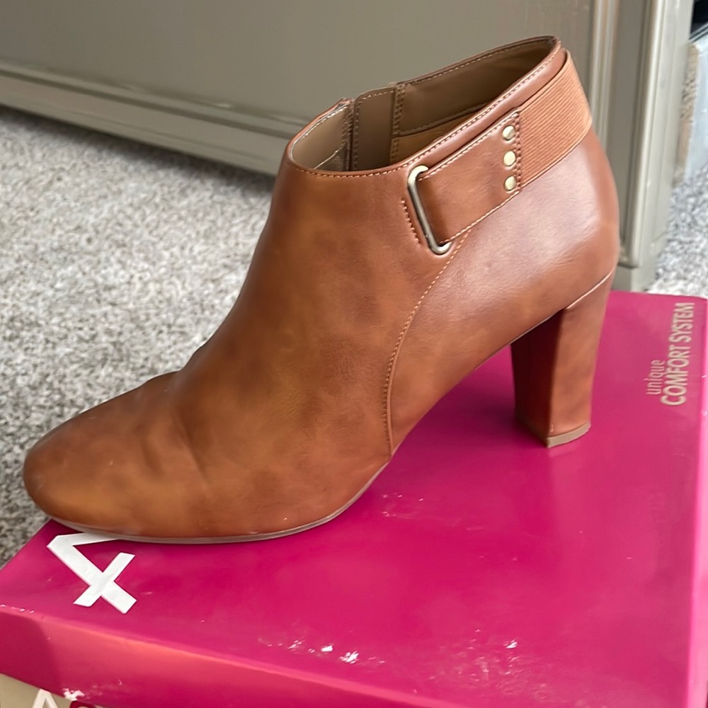 A2 comfort boots by aerosols